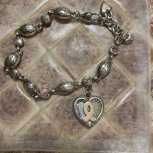 Brighton vintage Power of Pink Love heals 2015 breast cancer charm Bracelet - Picture 2 of 5